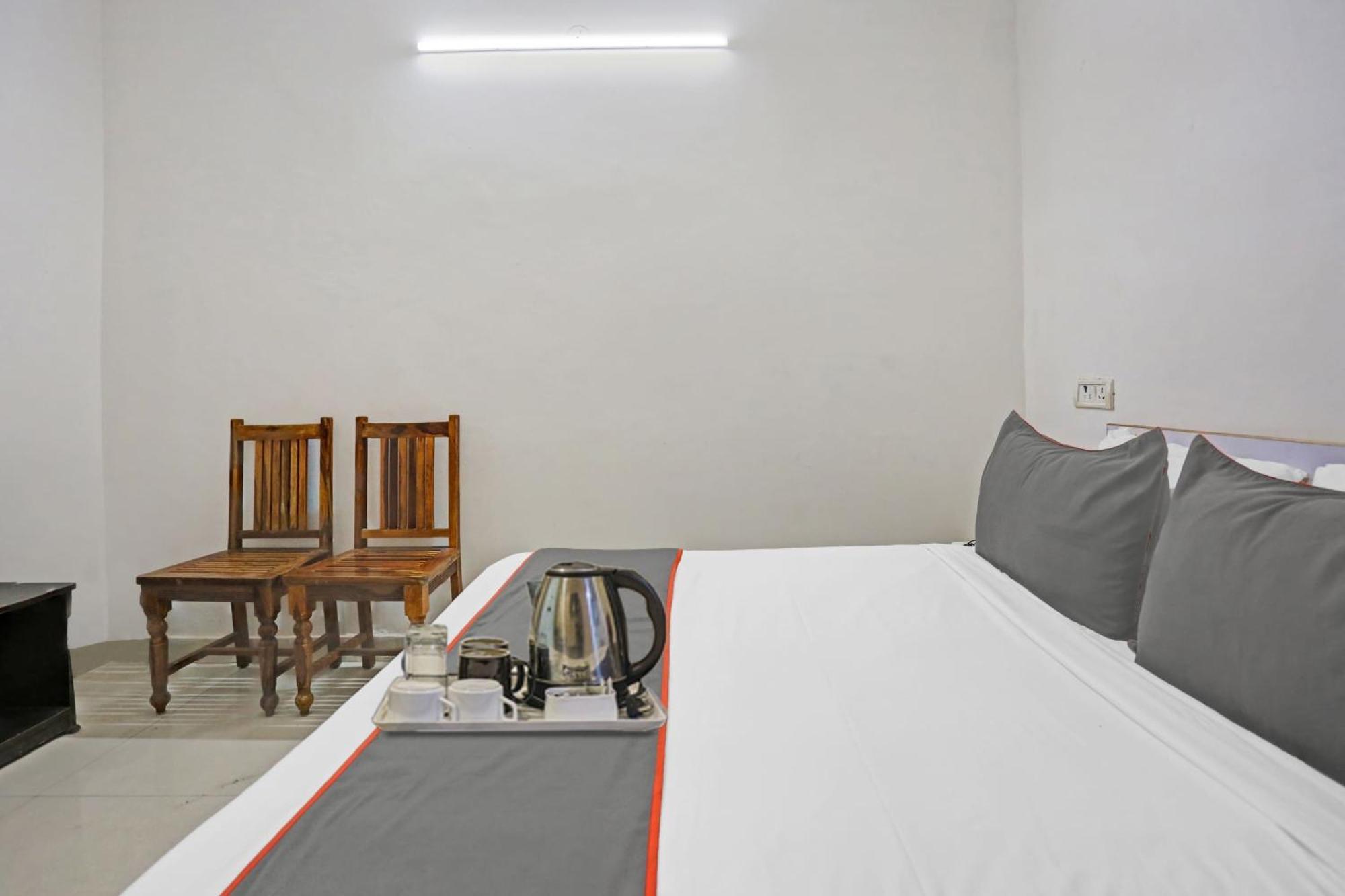 Hotel O Imperial Residency Near Dashrath Puri Metro Station New Delhi Eksteriør bilde