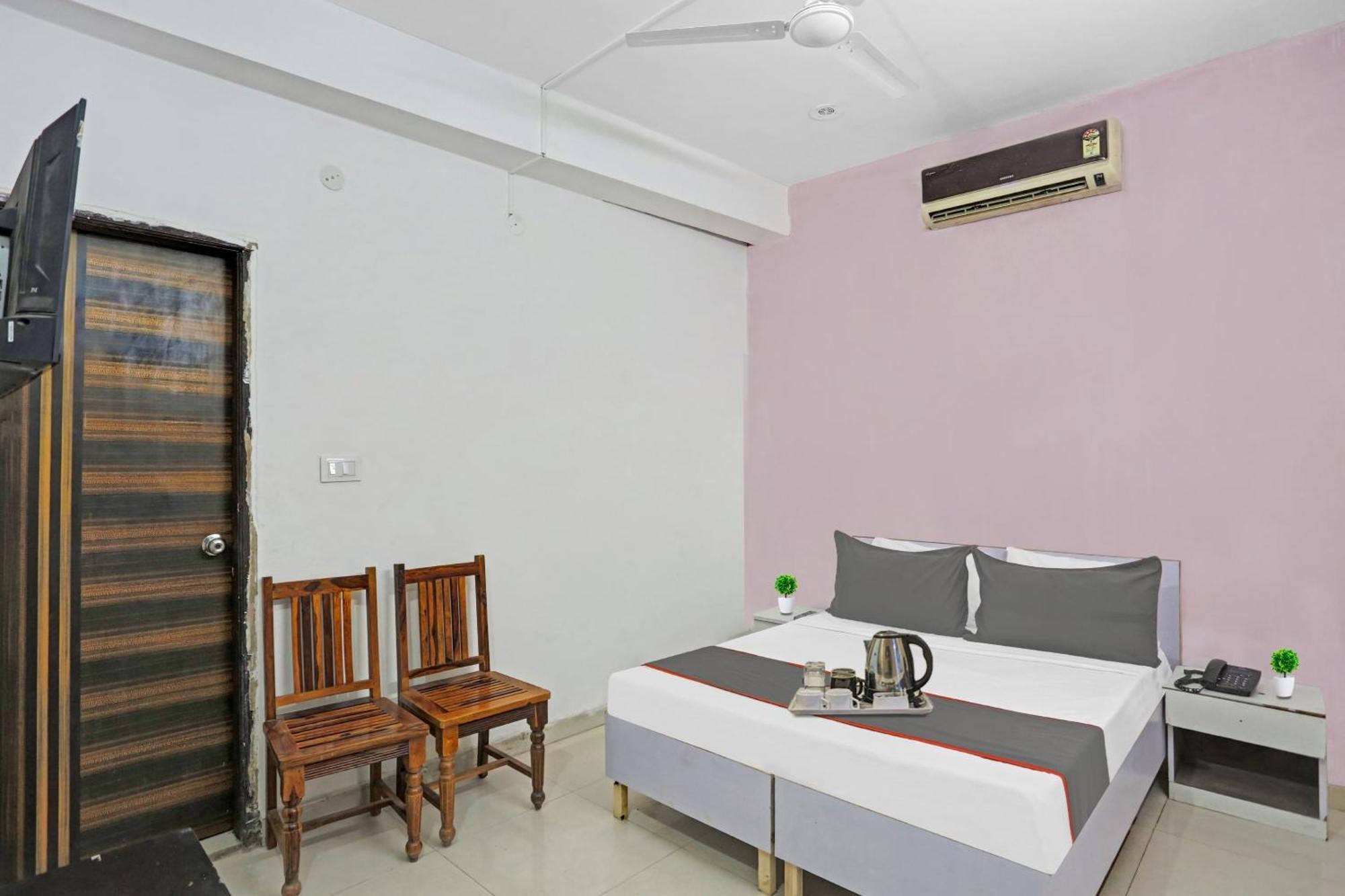 Hotel O Imperial Residency Near Dashrath Puri Metro Station New Delhi Eksteriør bilde