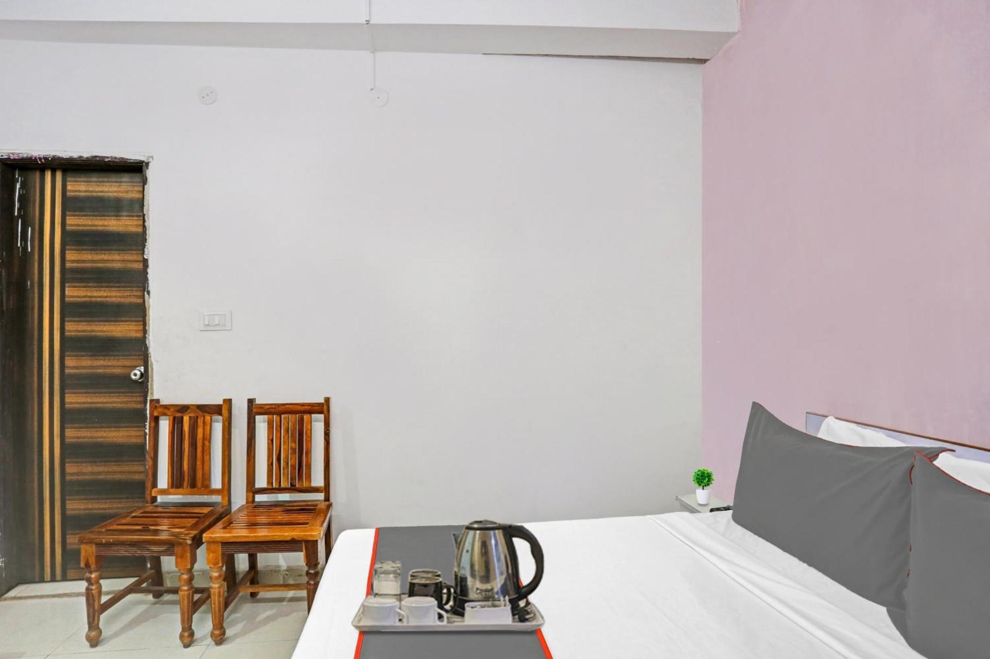 Hotel O Imperial Residency Near Dashrath Puri Metro Station New Delhi Eksteriør bilde